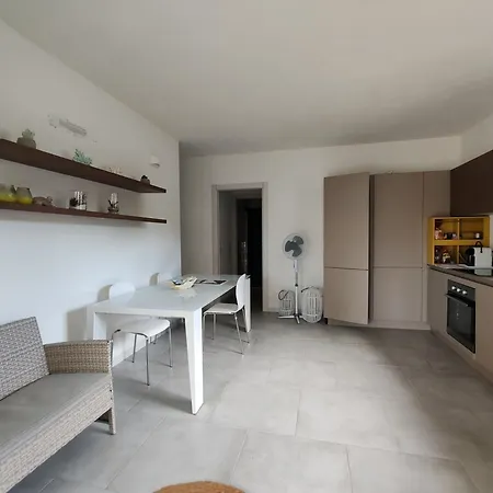 Sabbia Del Mare Lägenhet Olbia